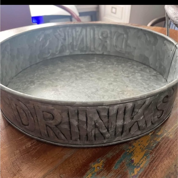 Cynthia Rowley Metal Serving Tray - Picture 1 of 4